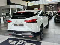 Usata Nissan Qashqai Tekna 158 CV (116 kW) 2023 Solid white metallizzata SUV