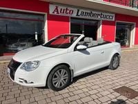 Usata VW Eos 140 CV (102 kW) 2010 Bianco Cabrio