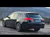 Usata Opel Insignia 160 CV (117 kW) 2010 Nero Station wagon