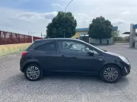 Usado Opel Corsa 85 CV (62 kW) 2013 Negro Utilitario