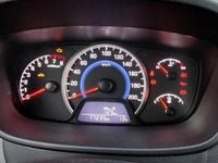 Używany Hyundai i10 83 KM (61 kW) 2018 Biały Hatchback