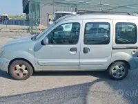Usata Renault Kangoo 84 CV (61 kW) 2006 Grigio Monovolume