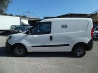 Usata Fiat Doblò Easy 95 CV (69 kW) 2021 Bianco Monovolume