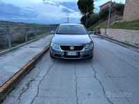 Usata VW Passat Comfortline 150 CV (110 kW) 2010 Berlina