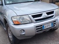 Usata Mitsubishi Pajero 160 CV (117 kW) 2004 Grigio SUV