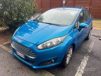 Usata Ford Fiesta Titanium 75 CV (55 kW) 2013 Blu Berlina