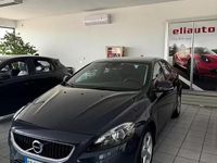 Usata Volvo V40 Kinetic 2017 Blu Berlina