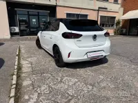 Usata Opel Corsa Edition 75 CV (55 kW) 2022 Bianco Utilitaria