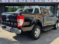 Usata Ford Ranger Limited 213 CV (156 kW) 2023 Nero Pick-up