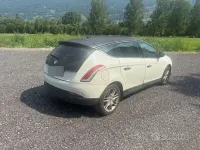 Usata Lancia 2000 165 CV (121 kW) 2011 Bianco Berlina