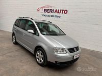 Usata VW Touran 104 CV (76 kW) 2006 Grigio Monovolume