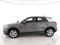 Usata Audi Q2 Admired 116 CV (85 kW) 2020 Grigio metall. SUV