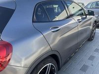 Usata Mercedes GLA200 AMG 136 CV (100 kW) 2015 Grigio SUV