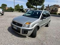 Usata Ford Fusion 68 CV (50 kW) 2007 Grigio Monovolume