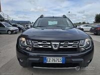 Usata Dacia Duster Prestige 110 CV (80 kW) 2015 Grigio SUV