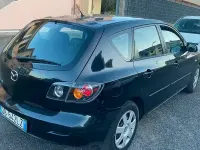 Usata Mazda 3 105 CV (77 kW) 2006 Nero Berlina