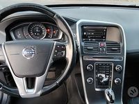 Usata Volvo XC60 Business Edition 136 CV (100 kW) 2014 Grigio SUV