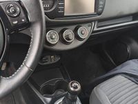 Usata Toyota Yaris 72 CV (52 kW) 2019 Bianco Berlina