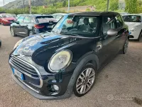 Käytetty Mini Cooper D 116 HP (85 kW) 2017 Musta Viistoperä