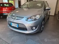 Usata Mazda 2 90 CV (66 kW) 2009 Grigio Utilitaria