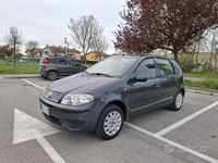 Usata Fiat Punto Active 60 CV (44 kW) 2009 Grigio Utilitaria