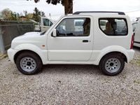 Usata Suzuki Jimny 86 CV (63 kW) 2008 Bianco SUV