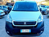 Gebraucht Peugeot Partner 99 PS (72 kW) 2016 Weiß Van / Kleinbus