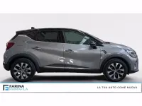 Usata Renault Captur Techno 101 CV (74 kW) 2024 Grigio scuro /tetto nero SUV
