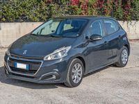 Usata Peugeot 208 83 CV (61 kW) 2019 Nero(met.) Utilitaria