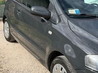 Usata VW Fox Trendline 60 CV (44 kW) 2011 Grigio Utilitaria