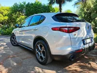 Usata Alfa Romeo Stelvio Sprint 190 CV (139 kW) 2021 Argento SUV