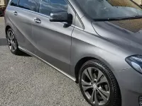 Usata Mercedes B200 136 CV (100 kW) 2017 Grigio Utilitaria