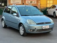 Usata Ford Fiesta Collection 75 CV (55 kW) 2005 Argento Utilitaria