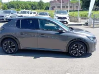 Usata Peugeot 208 GT 131 CV (96 kW) 2021 Grigio Utilitaria