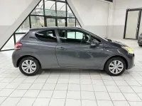 Usata Peugeot 208 Access 82 CV (60 kW) 2012 Grigio Utilitaria