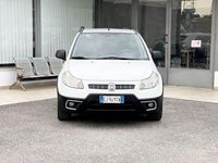 Usata Fiat Sedici 120 CV (88 kW) 2011 Bianco SUV