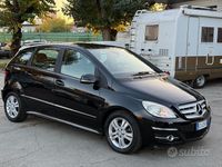 Usata Mercedes B180 Premium 108 CV (79 kW) 2012 Nero Monovolume