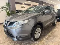 Usata Nissan Qashqai Acenta 110 CV (80 kW) 2016 Grigio SUV