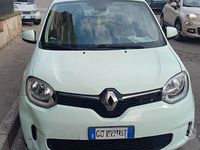 Gebraucht Renault Twingo 60 kW (82 PS) 2021 Grün Kleinwagen