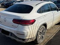 Usata Mercedes GLC300 245 CV (180 kW) 2020 Bianco SUV