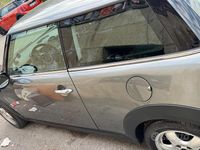 Begagnad Mini ONE 98 HK (72 kW) 2010 Grå Halvkombi