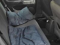 Begagnad VW Passat Trendline 131 HK (96 kW) 2004 Grå Sedan