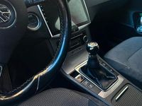 Usata VW Passat 140 CV (102 kW) 2011 Nero Station wagon