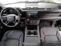 Nuova Land Rover Defender SE Dynamic 200 CV (147 kW) 2025 Nero SUV