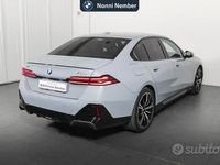 Usata BMW 520 M Sport 197 CV (144 kW) 2025 Grigio Berlina