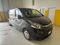 Usata Opel Vivaro 140 CV (102 kW) 2015 Nero Monovolume