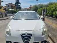 Usata Alfa Romeo Giulietta 105 CV (77 kW) 2013 Bianco Utilitaria