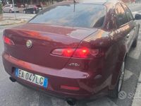 Usata Alfa Romeo 159 120 CV (88 kW) 2009 Rosso Berlina