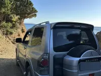 Usata Mitsubishi Pajero Instyle 170 CV (125 kW) 2007 Grigio SUV