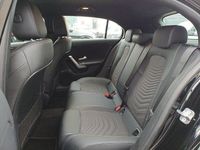 Usata Mercedes A180 Advanced 116 CV (85 kW) 2023 Nero notte Utilitaria